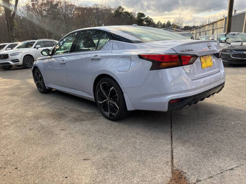 2025 Nissan Altima 2.5 SR