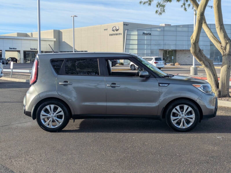 2015 Kia Soul +