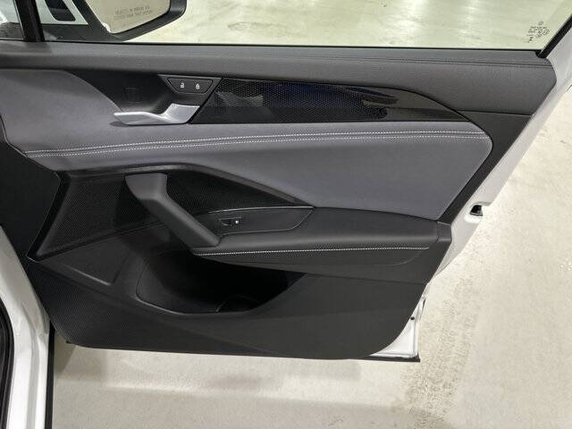 2025 Volkswagen Tiguan SE 4Motion