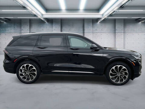 2024 Lincoln Nautilus Reserve