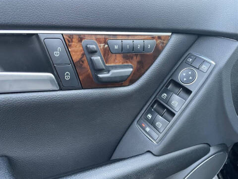 2012 Mercedes-Benz C-Class
