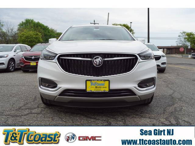 2021 Buick Enclave Essence