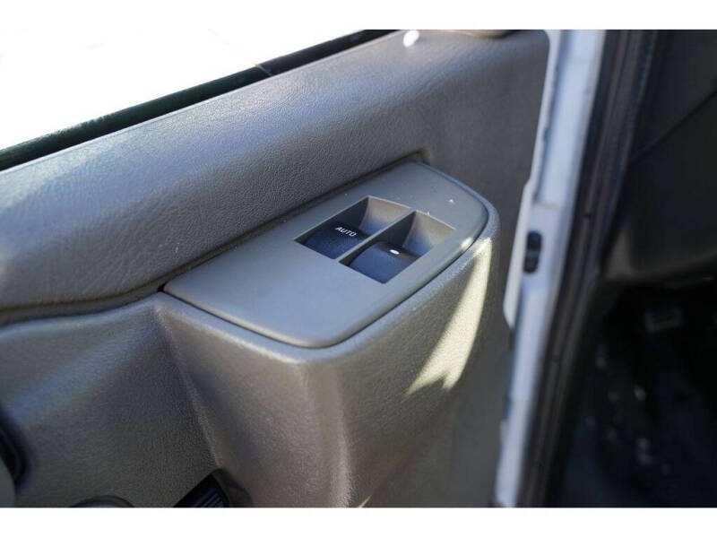 2017 Chevrolet Express LS 2500