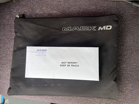 2023 Mack MD6