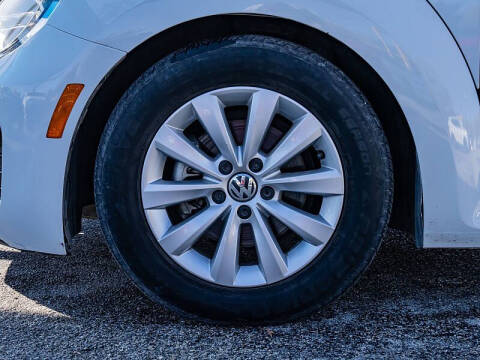 2017 Volkswagen Beetle