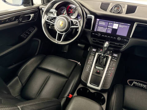 2020 Porsche Macan