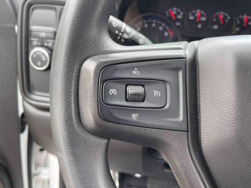 2020 Chevrolet Silverado 1500 Custom