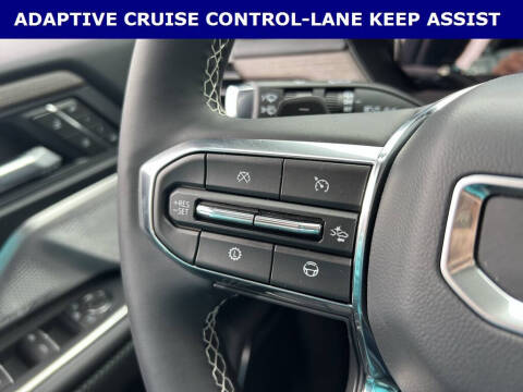 2025 GMC Acadia Denali