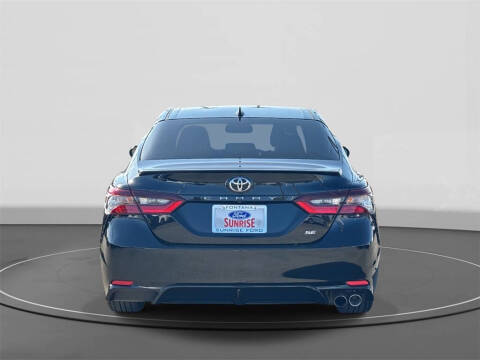 2022 Toyota Camry SE