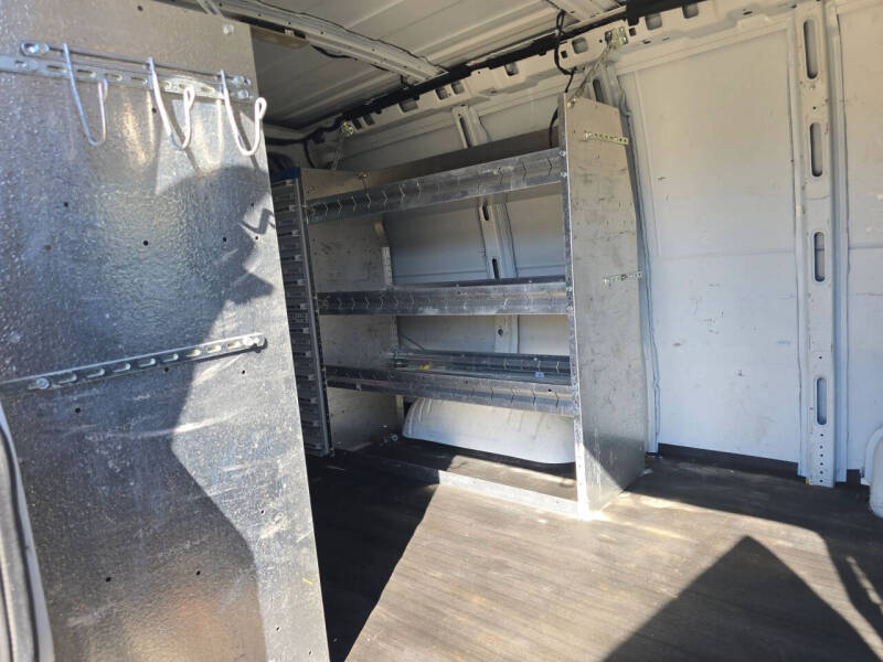 2019 Chevrolet Express 2500