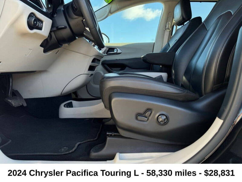 2024 Chrysler Pacifica Touring L
