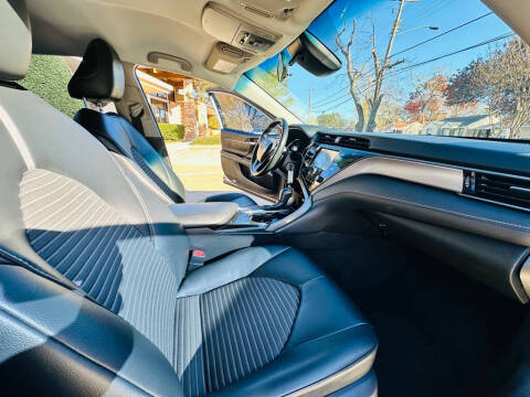 2019 Toyota Camry SE