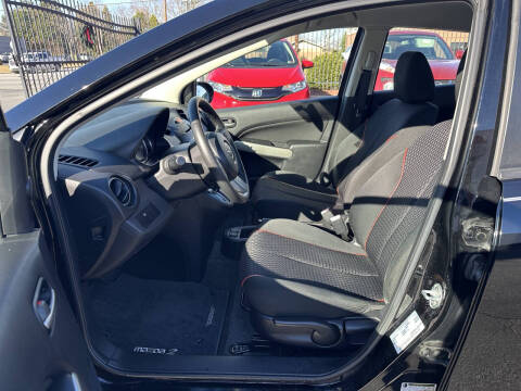 2013 Mazda MAZDA2 Touring