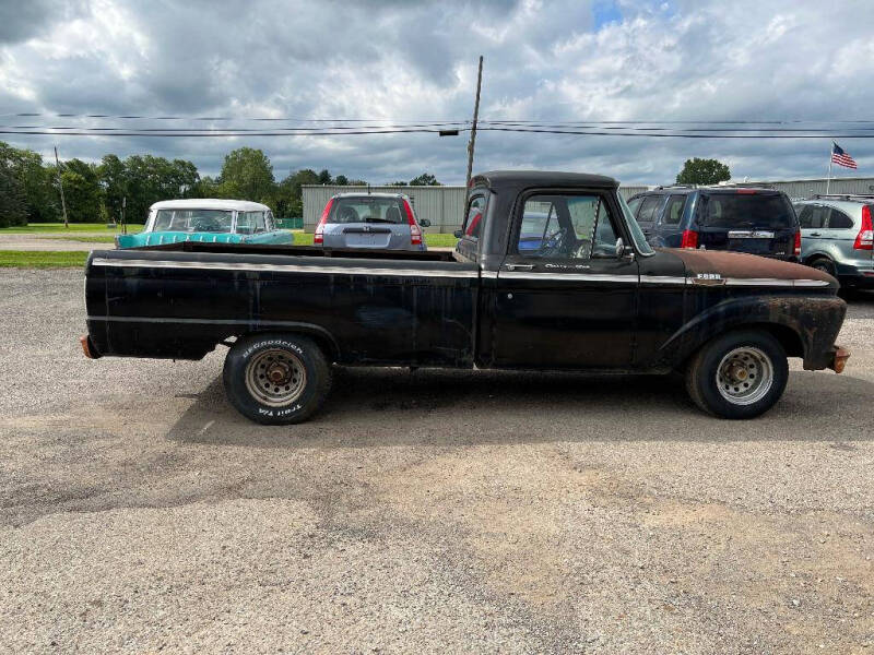 1965 Ford F-100