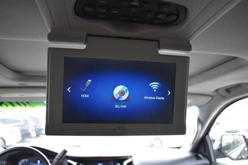 2018 Cadillac Escalade ESV Luxury