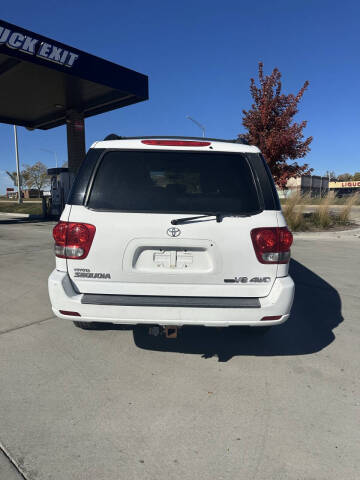 2007 Toyota Sequoia SR5