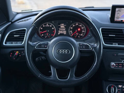 2017 Audi Q3 2.0T quattro Premium
