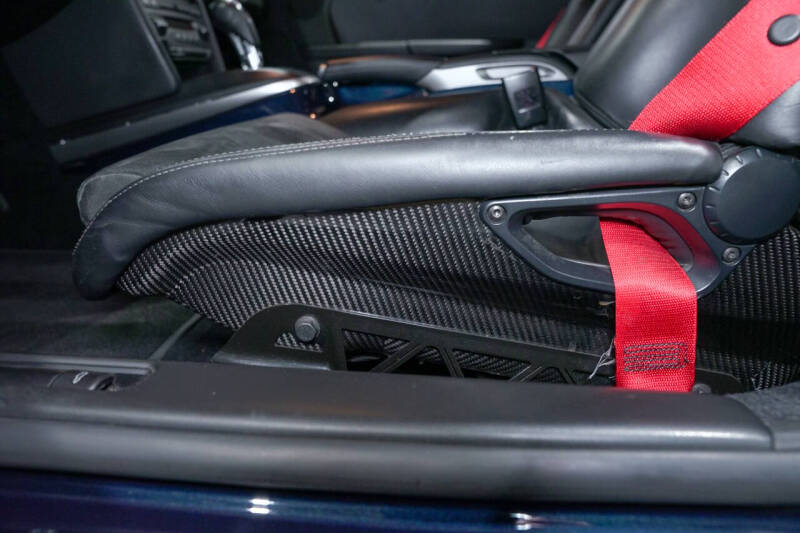 2012 Porsche Cayman R