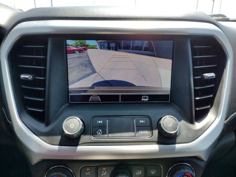 2021 GMC Acadia SLE