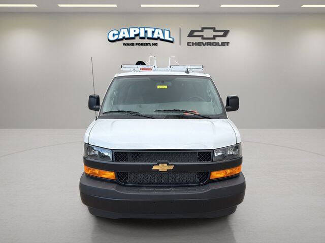 2025 Chevrolet Express 2500