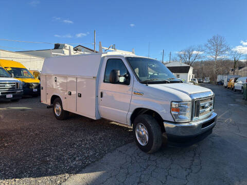 2021 Ford E-Series E-350 SD