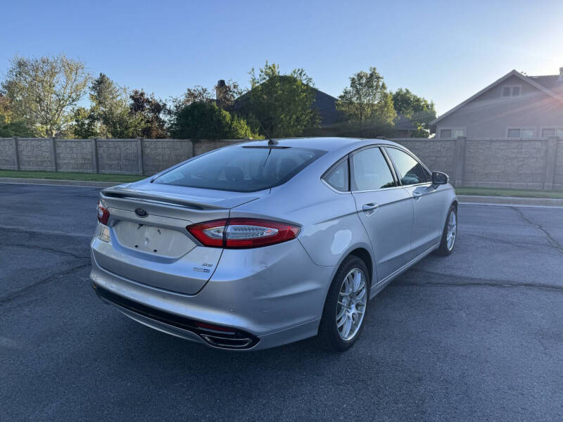 2016 Ford Fusion SE