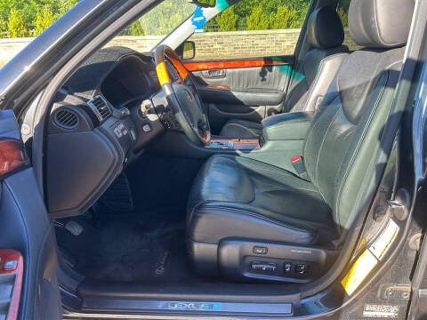 2004 Lexus LS 430