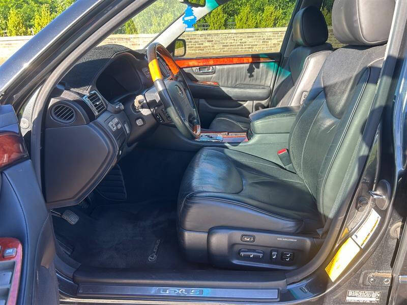 2004 Lexus LS 430