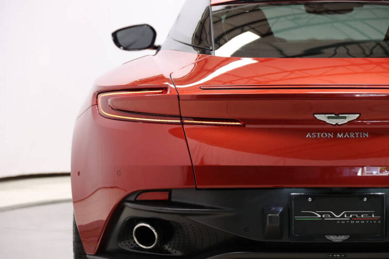 2018 Aston Martin DB11 V12