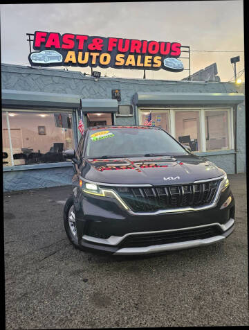 2022 Kia Carnival LX