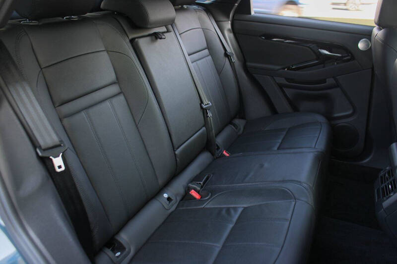 2024 Land Rover Range Rover Evoque P250 Dynamic SE