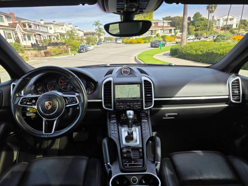 2016 Porsche Cayenne