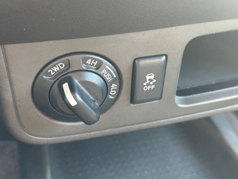 2012 Nissan Xterra S