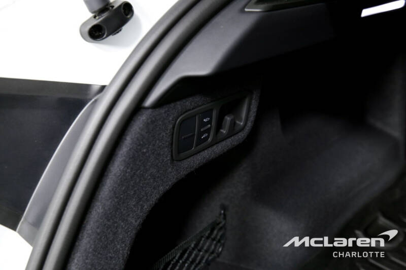 2022 Lamborghini Urus