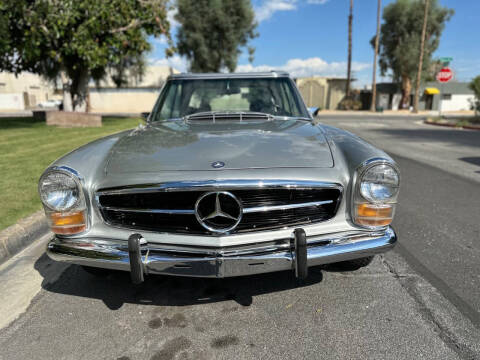1969 Mercedes-Benz 280-Class