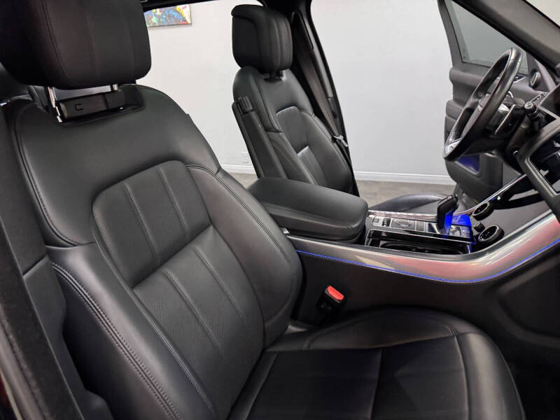 2021 Land Rover Range Rover Sport HSE Silver Edition