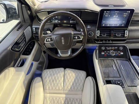 2019 Lincoln Navigator L Black Label
