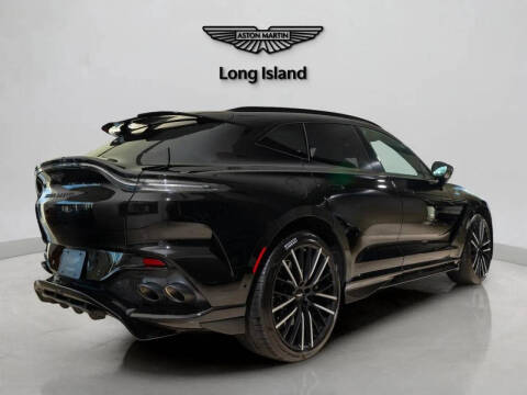 2025 Aston Martin DBX 707