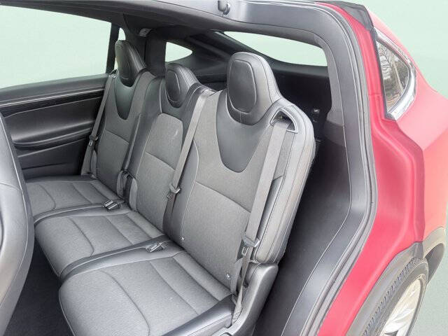 2017 Tesla Model X 75D