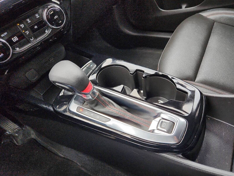 2025 Chevrolet Trax RS