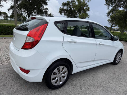 2015 Hyundai Accent GS