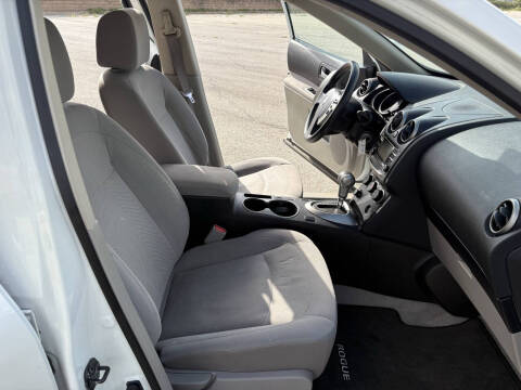 2013 Nissan Rogue S