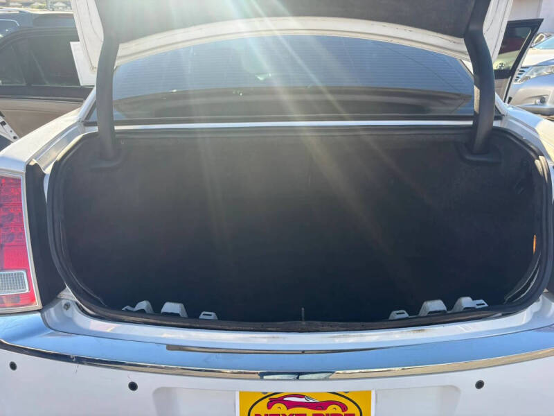 2014 Chrysler 300