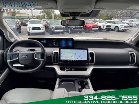 2025 Ford Expedition Active