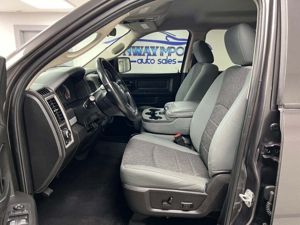 2019 Ram 1500 Classic for sale at Conway Imports in   Streamwood, IL