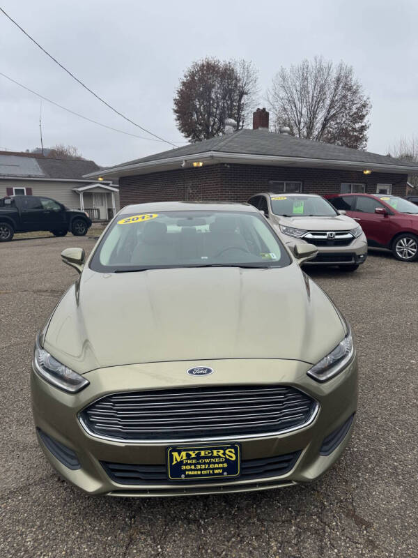 2013 Ford Fusion SE's photo