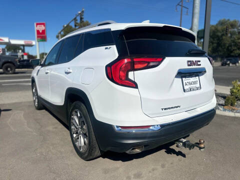 2020 GMC Terrain SLT