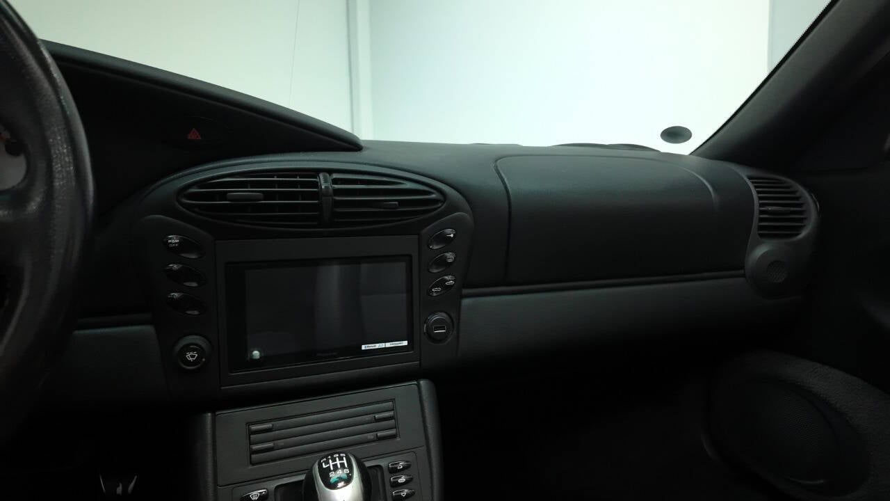 2001 Porsche Boxster 35