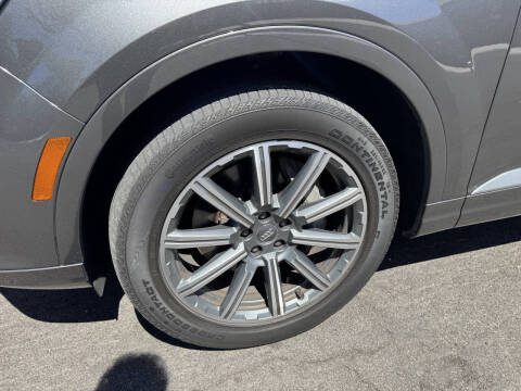 2018 Audi Q7 2.0T quattro Premium Plus