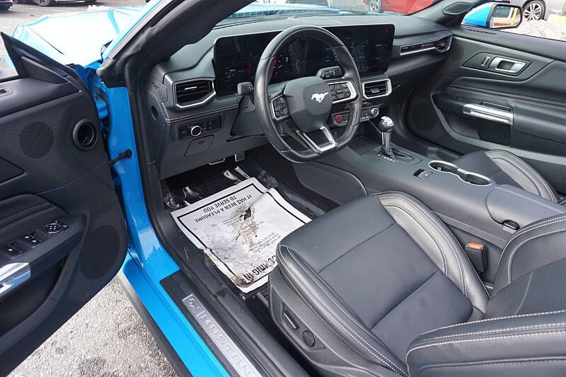2025 Ford Mustang